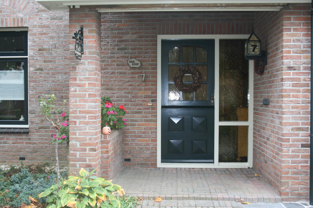 De Pompstee Rolde Bed & Breakfast Exterior photo